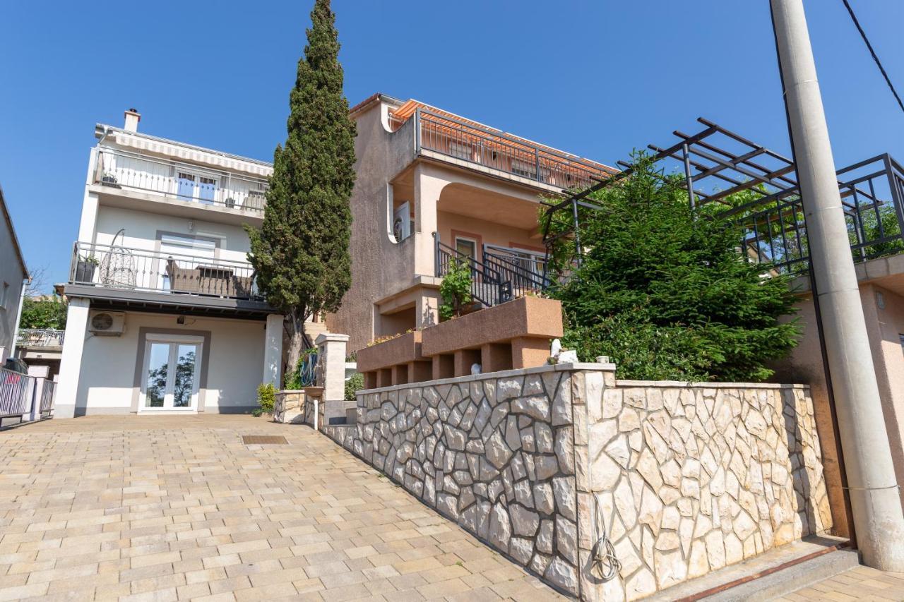 Apartman Mia Senj  Bagian luar foto